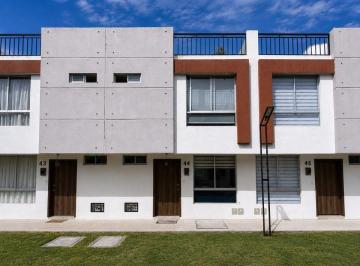 Casa de 3 habitaciones, Quito · Casa en Venta – Llano Grande