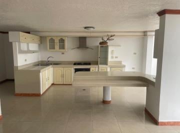 Departamento · 140m² · 2 Habitaciones · 1 Estacionamiento · Venta Departamento, 2 Dorm., Iñaquito Alto