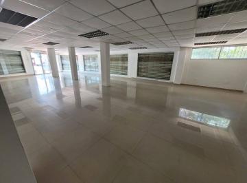 Edificio-Hotel-Fabrica , Guayaquil · En Venta Propiedad Comercial 690 m² - Oficinas y Locales - Kennedy, Guayaquil