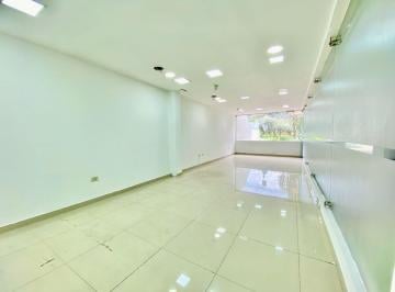 Local comercial · 80m² · 2 Habitaciones · 1 Estacionamiento · La Carolina Local Comercial 80 m²