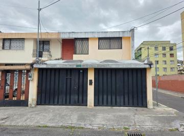 Casa de 4 habitaciones, Quito · Casa de Venta Al Norte de Quito San Pedro Claver Parque Ingles