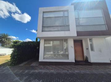 Casa de 3 habitaciones, Quito · Casa en Venta Sector Terracota - Valle de Los Chillos