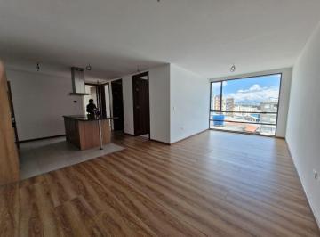 Departamento · 87m² · 2 Habitaciones · 1 Estacionamiento · Departamento en Rumipamba