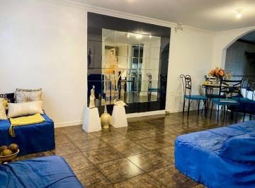 Casa de 2 habitaciones, Quito · Casa en Venta 125 m² Pusuqui