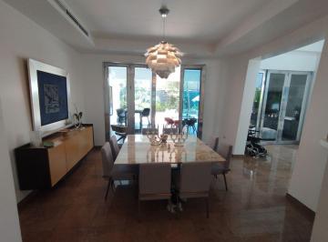 Casa en Venta de 4 habitaciones Samborondón · Casa de 4 Dorm. en Samborondon