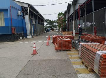 Bodega-Galpón , Guayaquil · Terreno Industrial 18.000 m² + Galpón 2.800 m² Sector Industrial Guayaquil