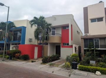 Casa de 3 habitaciones, Guayaquil · Vendo Villa Belo Horizonte. Via a La Costa. de Oprtunidad.