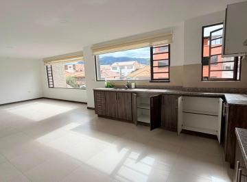 Departamento de 3 habitaciones, Cuenca · Departamento en Alquiler Sector Coliseo