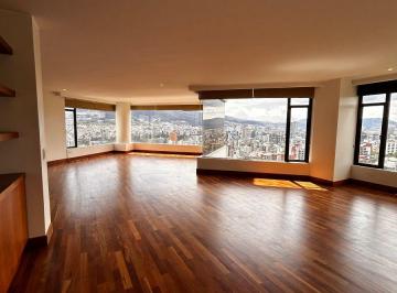 Departamento de 4 habitaciones, Quito · Amplio Departamento en Arriendo de 400 m² – 4 Dorm. con Baño Privado y Vista Panorámica