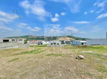 Terreno / Lote · 600m² · Venta de Terreno, 600 m², 15 m Frente en Condado Vicolinci Ae
