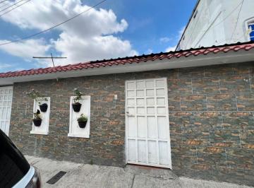 Casa de 3 habitaciones, Guayaquil · Se Vende Casa Bien Mantenida en Samanes 2