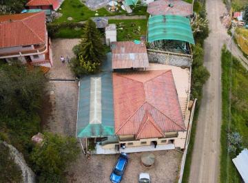 Hacienda-Quinta de 8 habitaciones, Cuenca · En Venta Propiedad con Una Vista Natural Increible