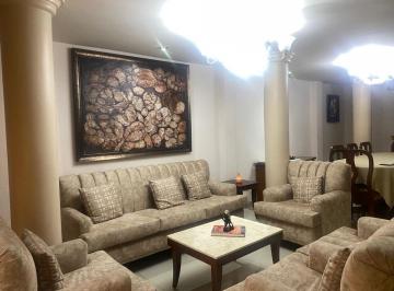 Casa de 3 habitaciones, Guayaquil · Casa en Venta en Sauces 9 con Excelentes Acabados