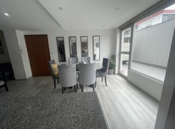 Departamento · 87m² · 2 Habitaciones · 2 Estacionamientos · Venta Amplio Depto 2 Dorm. con Patio Teresa de Cepeda Rumipamba