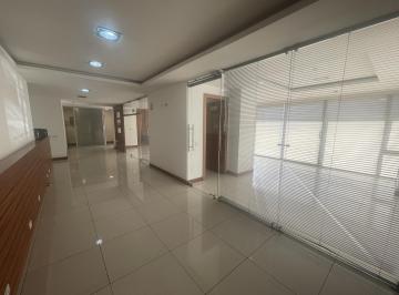 Oficina comercial · 242m² · 4 Estacionamientos · Renta/venta Amplia Oficina con Divisiones Av Eloy Alfaro y Gaspar de Villarroel