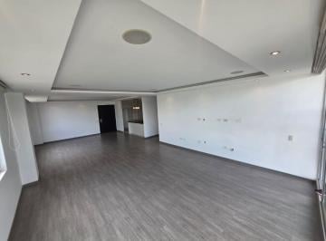 Departamento de 3 habitaciones, Quito · Depar 3 Habitaciones con Balcón en Quito Tenis