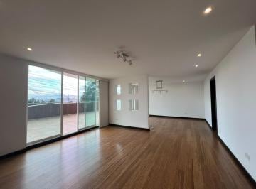 Departamento · 230m² · 3 Habitaciones · 2 Estacionamientos · Departamento de 230 m² con Espectacular Terraza en Urb. El Condado