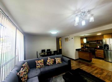Departamento de 3 habitaciones, Cuenca · Departamento Amueblado en Alquiler Sector Av Primero de Mayo