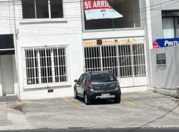 Local comercial · 840m² · 3 Estacionamientos · Oc - Sector La Coruña Rento Local Comercial, 740 m²