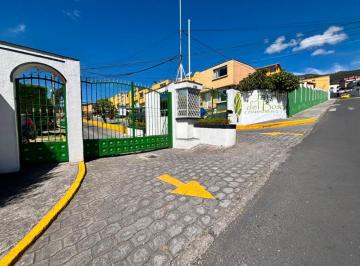 Casa de 3 habitaciones, Quito · Venta Casa Jardines del Bosque Av Occidental