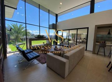 Casa de 5 habitaciones, Quito · Vendo Casa 1 Planta en San Juan de Cumbaya, Quito Ecuador