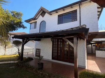Casa de 3 habitaciones, Quito · Casa en Venta, Mirasierra - Valle de Los Chillos