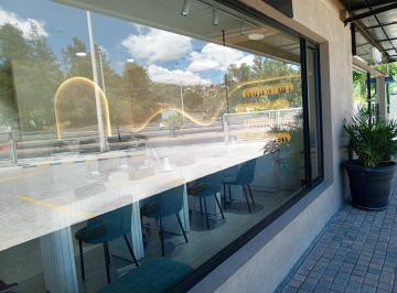 Local comercial · 75m² · 70 Estacionamientos · Local Comercial en Tumbaco