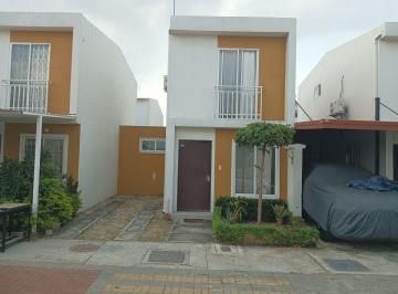 Casa de 2 habitaciones, Guayaquil · Casa Semiamoblada en Ciudad Santiago P. Pincay