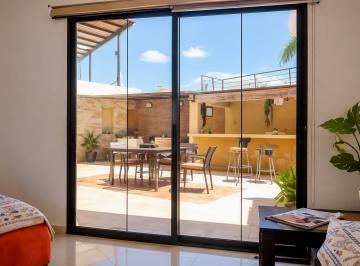 Casa de 3 habitaciones, Manta · Casa de 378 m² con 3 Dorm. en Venta en Playa Murciélago