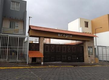 Casa de 3 habitaciones, Quito · Casa en Venta Sur de Quito Sector La Bretaña Conjunto Bronte