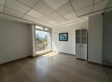 Oficina comercial , Quito · Oficina Comercial de 75 m² en Alquiler en Cumbayá