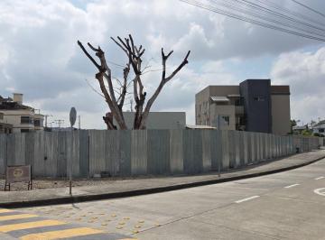 Terreno / Lote , Guayaquil · Terreno Multifamiliar Compactado, Esquinero con Tres Frentes
