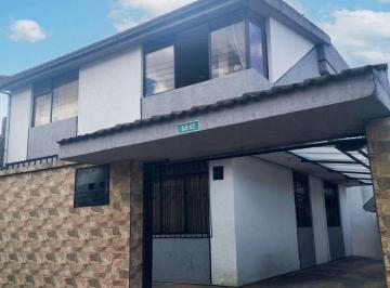 Casa de 14 habitaciones, Quito · Casa Rentera en Venta en La Mena 2 | $145.000 | 7,10% Roi Potencial