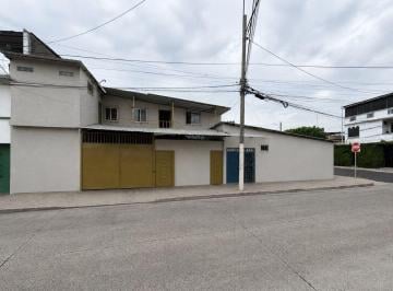 Casa de 5 habitaciones, Guayaquil · Casa Rentera en Venta con 6 Unidades Independientes en El Sur de Guayaquil m. Urribarri