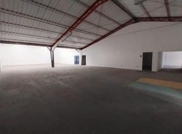 Bodega-Galpón · 1140m² · 10 Estacionamientos · Jv Sector Av Granados Galpón en Renta 1.140 m Almacenamiento