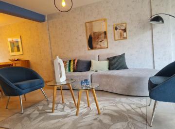 Casa · 142m² · 3 Habitaciones · 1 Estacionamiento · Venta Casa 142 m² en Pomasqui