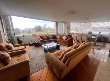 Departamento · 250m² · 3 Habitaciones · 2 Estacionamientos · Departamento de 250 m² de Venta en El Quito Tenis con Hermosa Vista de La Ciudad