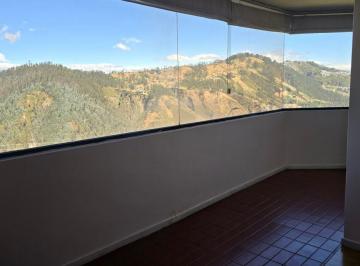 Departamento de 3 habitaciones, Quito · Departamento en Renta en González Suárez | 167 m² | 3 Dorm.