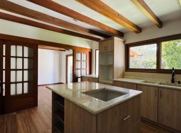 Casa de 3 habitaciones, Quito · Conjunto El Poblado - Vendo Acogedora Casa en Cumbayá