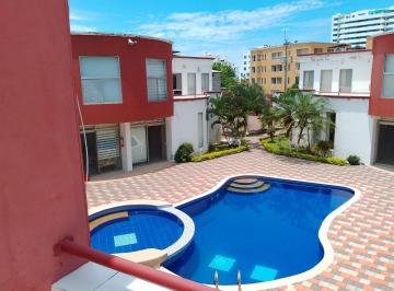 Casa · 157m² · 4 Habitaciones · 2 Estacionamientos · Venta Oportunidad Casa de 4 Dorm. en Tonsupa Conjunto Exclusivo - Tonsupa