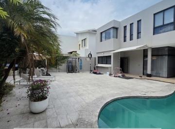 Casa de 3 habitaciones, Guayaquil · 7571. Urb. Isla Mocoli - Samborondon Km6, Vendo Casa 3 Dorm. $580.000.