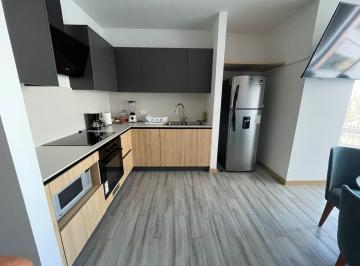 Departamento · 84m² · 2 Habitaciones · 1 Estacionamiento · Mv - Sector La Carolina en Renta Dpto Amoblado 2d 84 m² + Balcón con Vista, Edificio Epiq