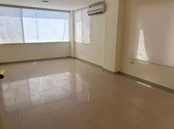 Departamento de 2 habitaciones, Guayaquil · Puerto Azul Planta Baja con Patio Grande