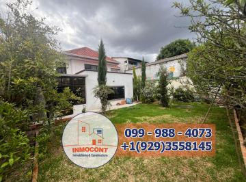 Casa de 3 habitaciones, Cuenca · Casa en Venta con Patio Grande y Excelente Ubicación – Sector Barrial Blanco