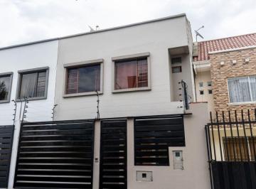 Casa de 4 habitaciones, Cuenca · Casa en Venta Sector Patamarca
