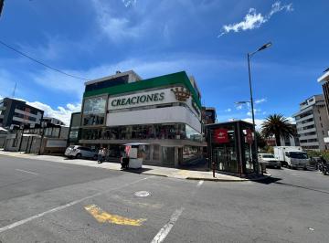Local comercial · 230m² · Local Comercial en Alquiler