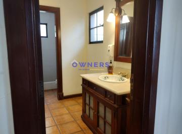 Local comercial · 305m² · 2 Estacionamientos · Alquiler Oficina Ceibos Av Cuarta (Lr)