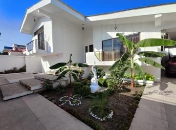 Casa · 441m² · 8 Habitaciones · 4 Estacionamientos · Casa en Venta Cdla Los Esteros, Sur de Guayaquil, Cyp