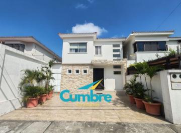 Casa de 3 habitaciones, Guayaquil · Venta Casa Moderna | Puerto Azul | 3 Dorm. con Baño Privado | Terreno de 270 m² (Wl)