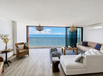 Departamento de 4 habitaciones, Salinas · Departamento Remodelado con Vista Al Mar en Venta – Chipipe, Salinas